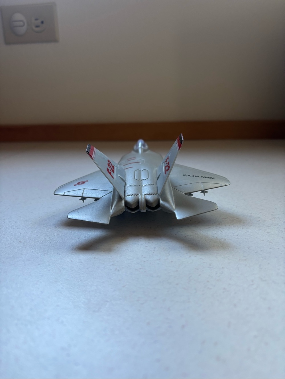 Kids Toy F-22 Jet Fighter - Silver and Red - Picture 5 of 10
